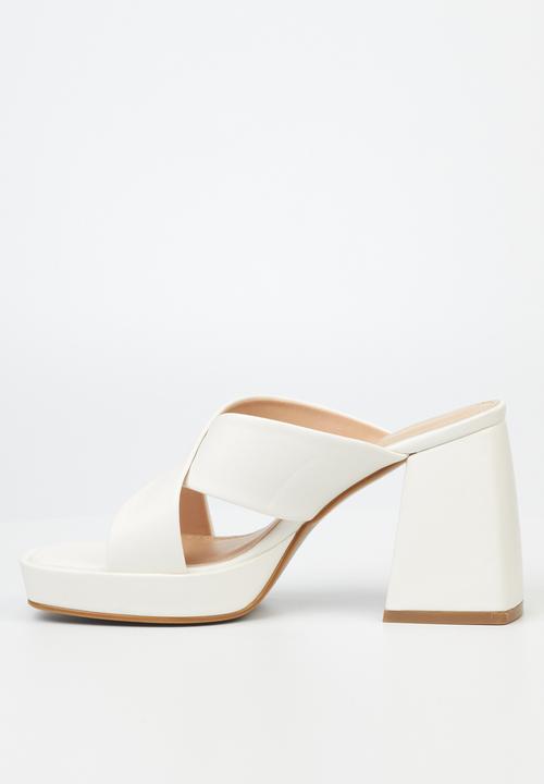Rock & Co - Naked 1 mule block heel - white