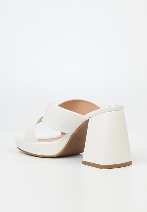 Rock & Co - Naked 1 mule block heel - white