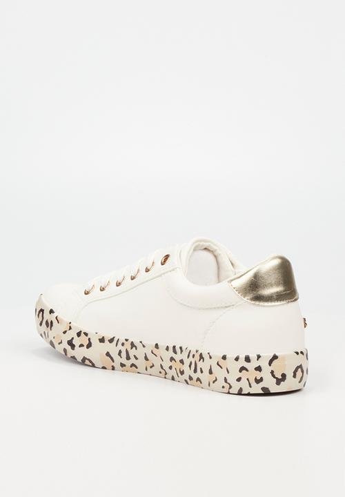 Miss Black - Baker16 flatform sneaker - white