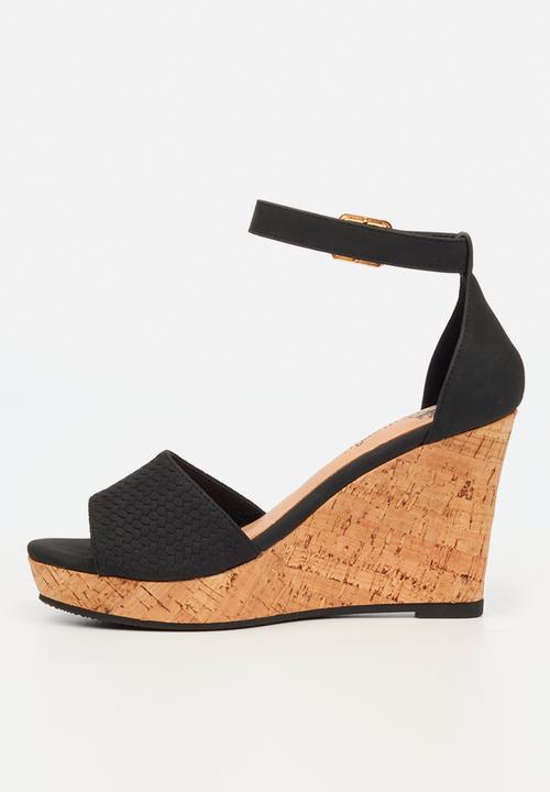 Butterfly Feet - Debra 4 wedge heel - black