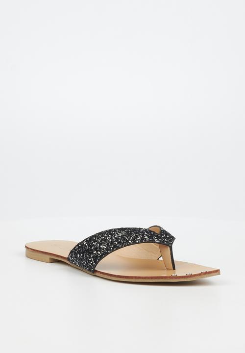 Miss Black - Jazmin1 toe post sandal - black