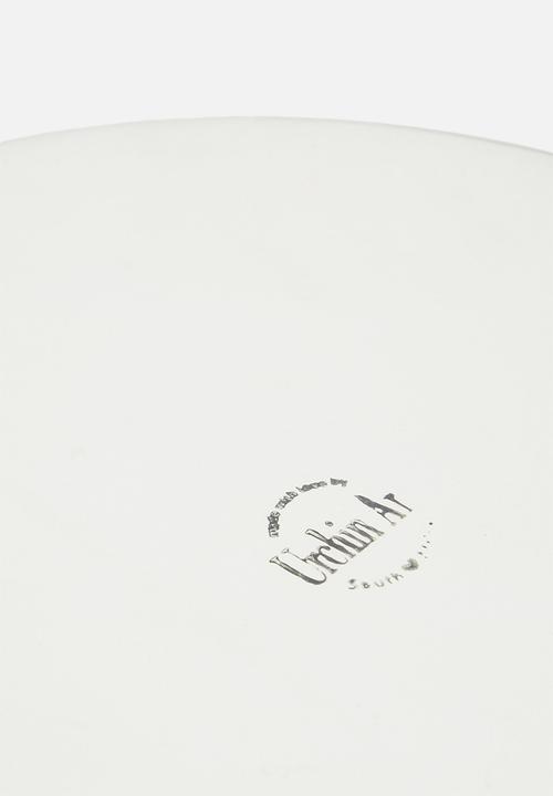 Urchin Art - Calanthea cake stand - black & gold