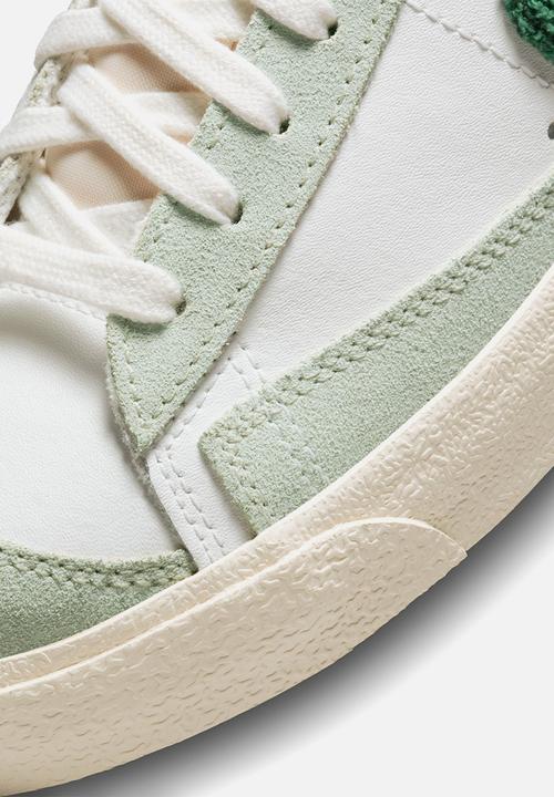 Nike - Wmns nike blazer mid '77 vntg - summit white/gorge green-light silver
