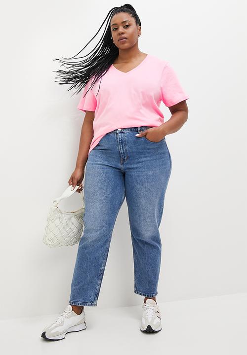 Superbalist - Basic v-neck easy fit tee - pink