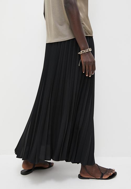 edit - Soft woven pleated maxi skirt - black