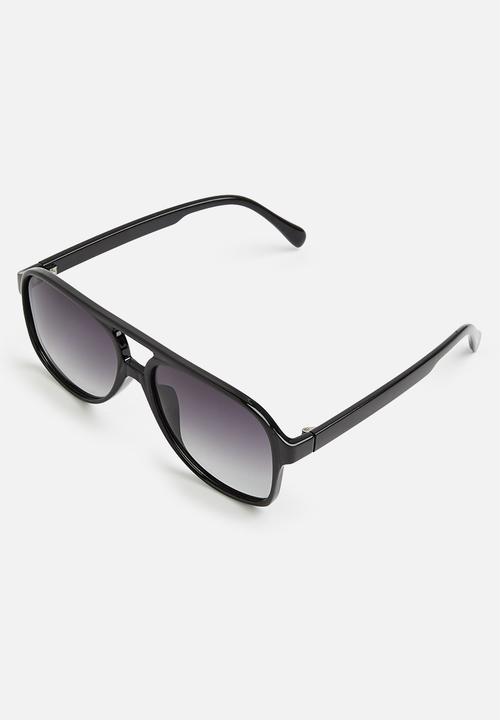 Superfine - Cameo sunglasses - black