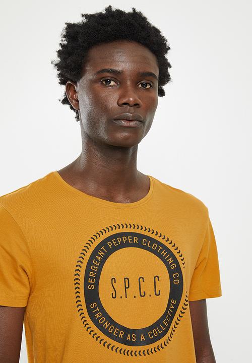 S.P.C.C - Appling tee - dark yellow