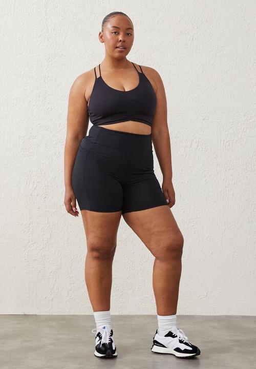 Cotton On - Curve active  recycled ruched strappy crop - black