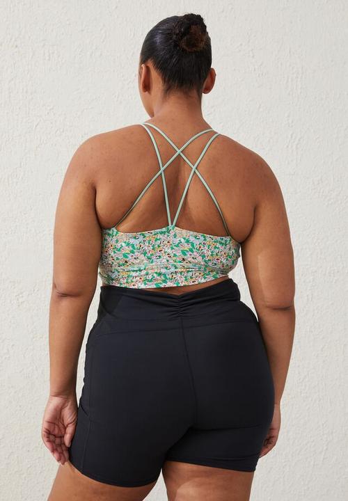 Cotton On - Curve active  recycled ruched strappy crop - multi 