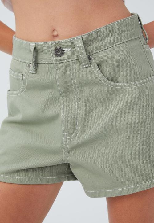 Cotton On - High mom denim short -soft green finished