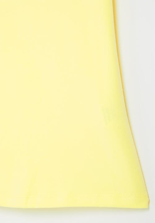 SISSY BOY - Fitted top with capped sleeves - pale yellow