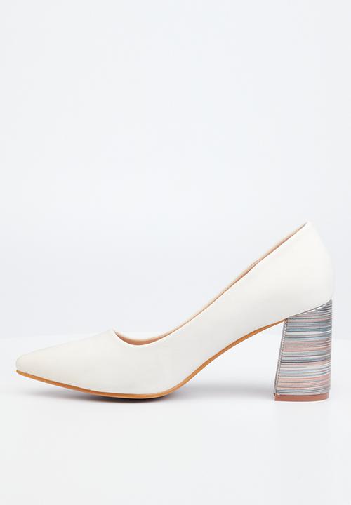 Butterfly Feet - Lissa 2 court block heel - white