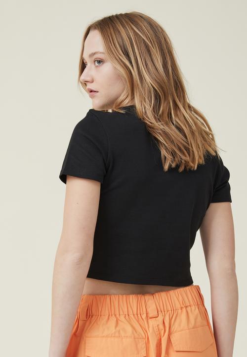 Cotton On - Micro fit rib graphic tee - cow boy / black