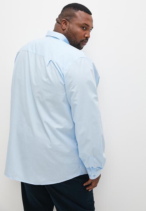 Superbalist - Plus easy care regular fit shirt - sky blue