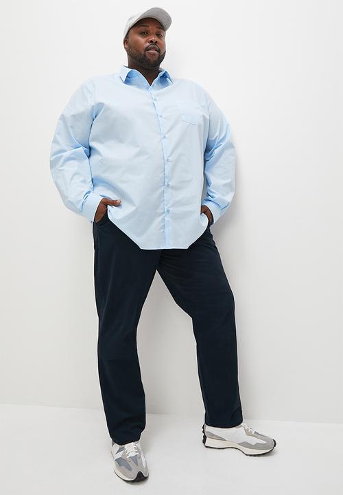 Superbalist - Plus easy care regular fit shirt - sky blue