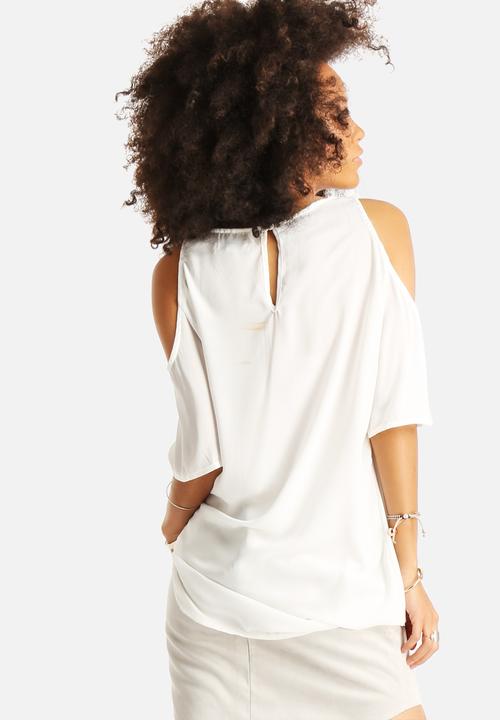 Glamorous - Peep-Shoulder Top