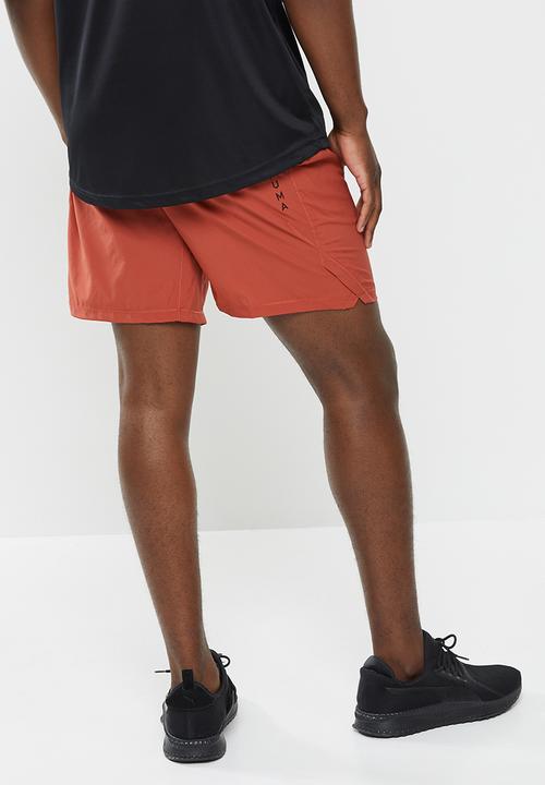 PUMA - Studio Woven 7" Training Shorts - chilli oil