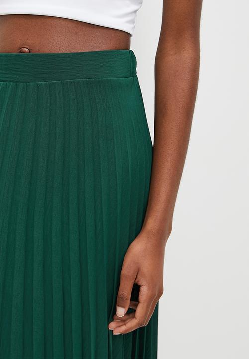 VELVET - Pleated maxi skirt - bottle green