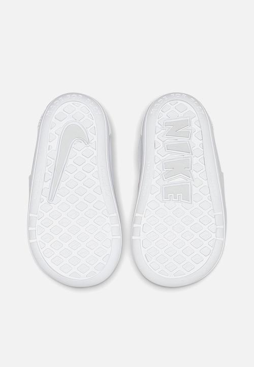 Nike - Pico 5