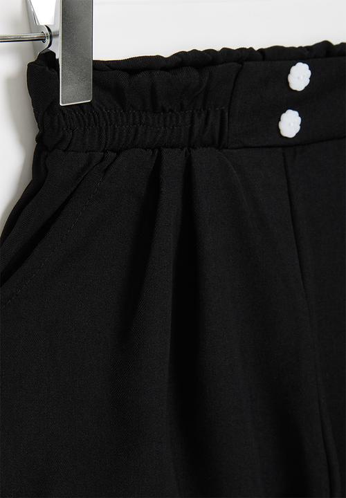 Rebel Republic - Girl elasticated shorts - black