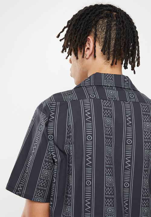 O'Neill - Mythic lines short sleeve woven shirt - black