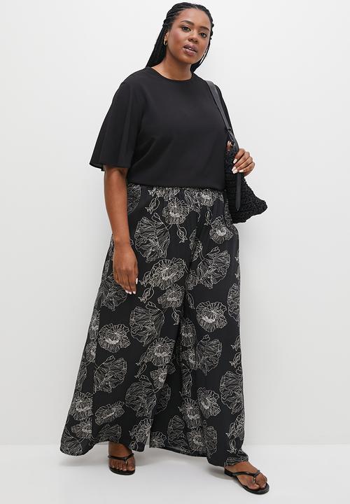 edit Plus - Woven printed wide leg- black linear floral