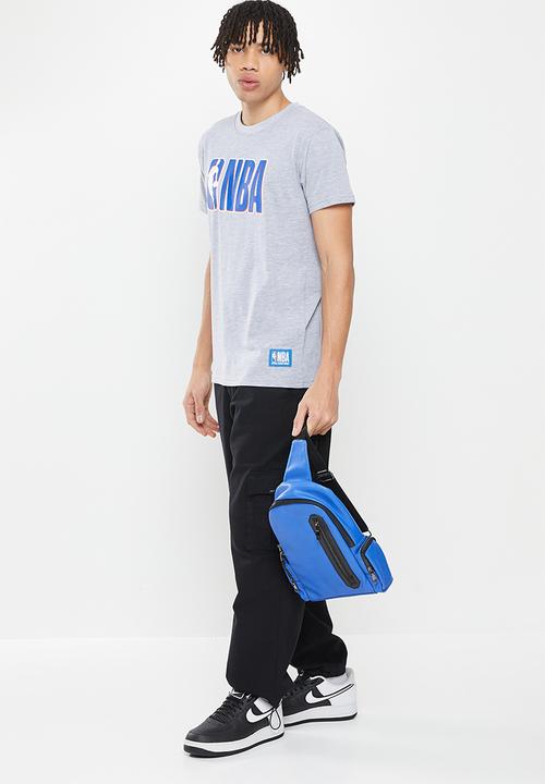 NBA - NBA core badge print tee - grey