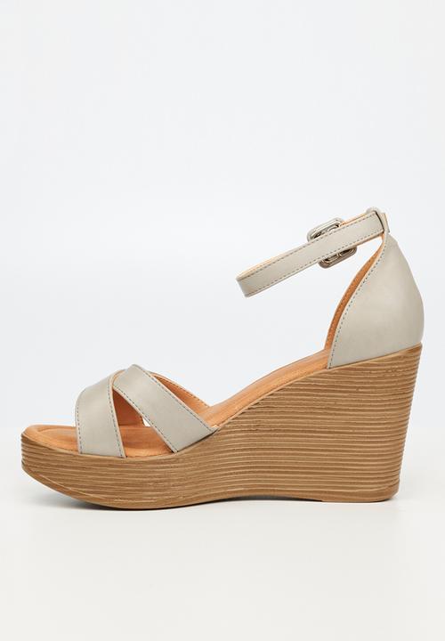 Butterfly Feet - Larah 1 wedge heel - grey