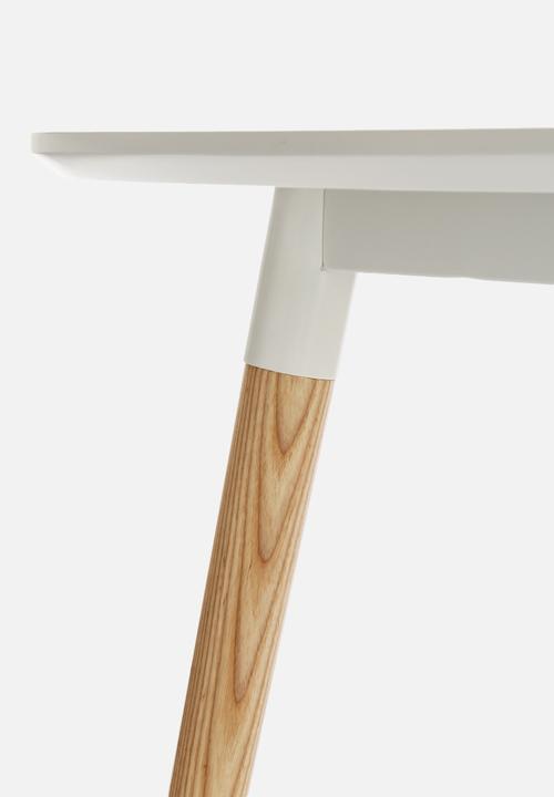 Nomad Home - Oslo Dining Table