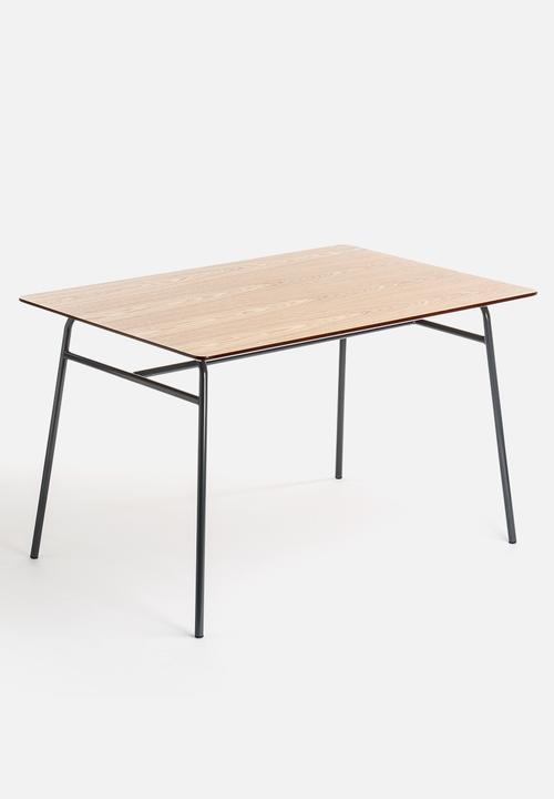 Nomad Home - Ant Table