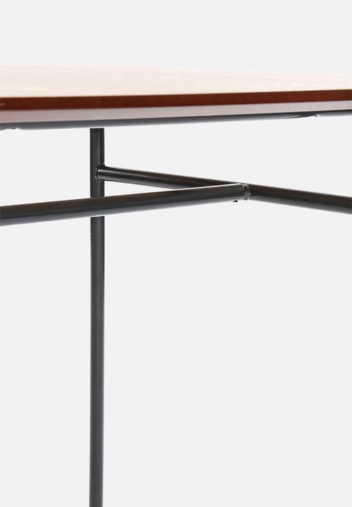 Nomad Home - Ant Table