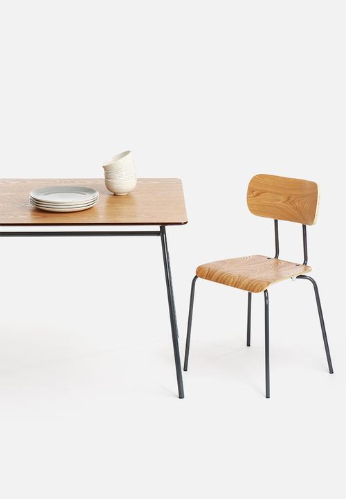 Nomad Home - Ant Table