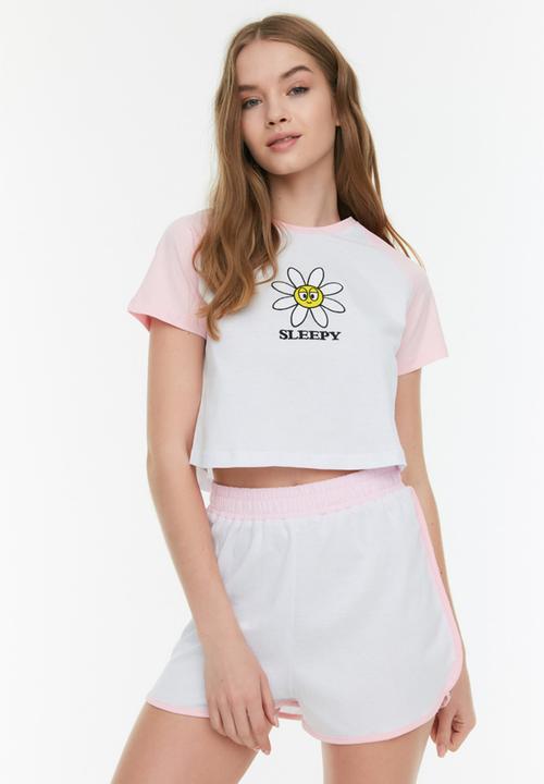 Trendyol - Embroidered knit pajamas set - white