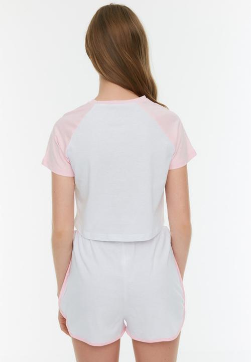 Trendyol - Embroidered knit pajamas set - white