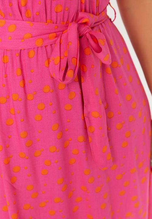 Trendyol - Plus belted woven dress - fuchsia