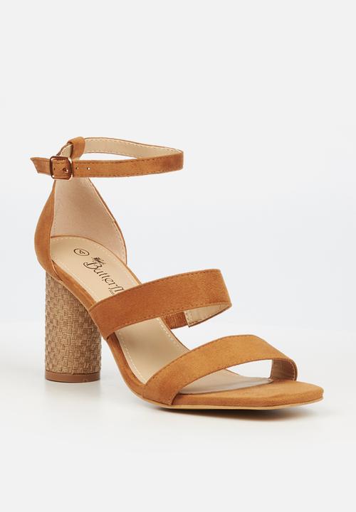 Butterfly Feet - Grace 1 ankle tie block heel - camel
