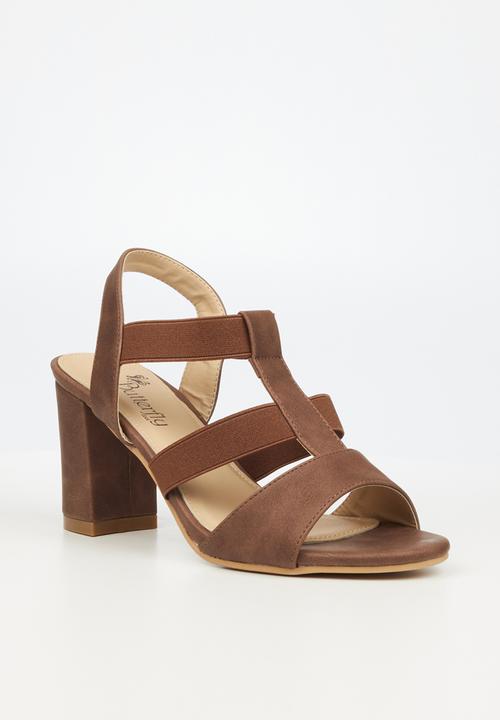 Butterfly Feet - Valery 1 block heel - chocolate