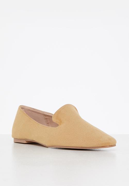 edit - Olivia pump - sand