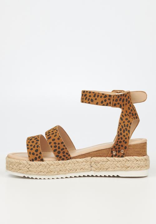 Miss Black - Steffi3 espadrille wedge heel - tan