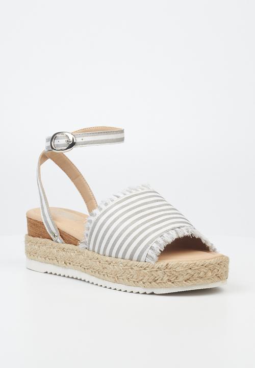 Miss Black - Steffi5 espadrille wedge heel - grey