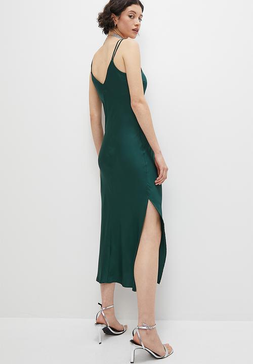VELVET - Strappy satin slip dress with slits - emerald