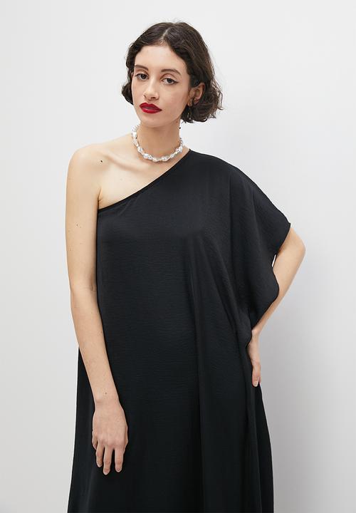 VELVET - Asymmetric maxi kaftan dress - black