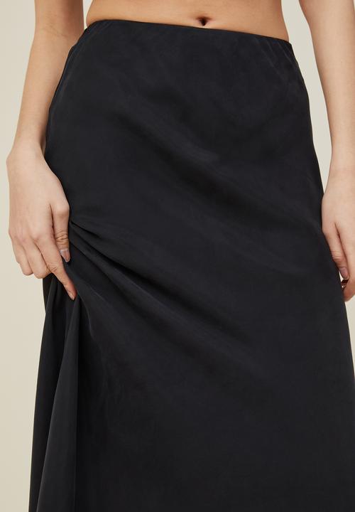 Cotton On - Cupro maxi slip skirt - black