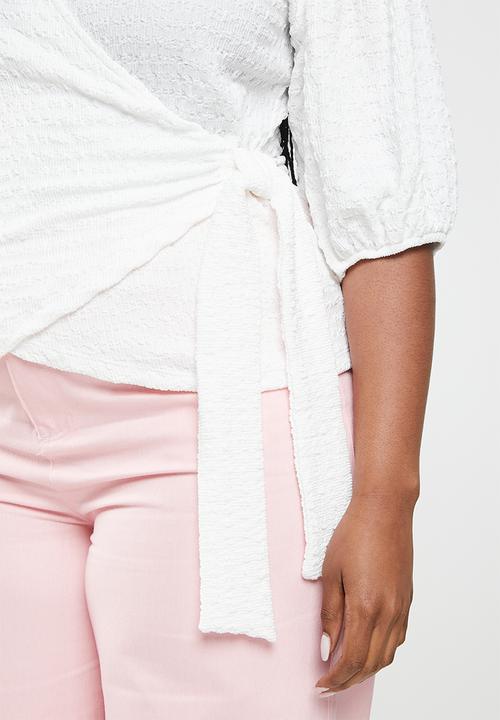 Me&B - Plus plain wrap top - white