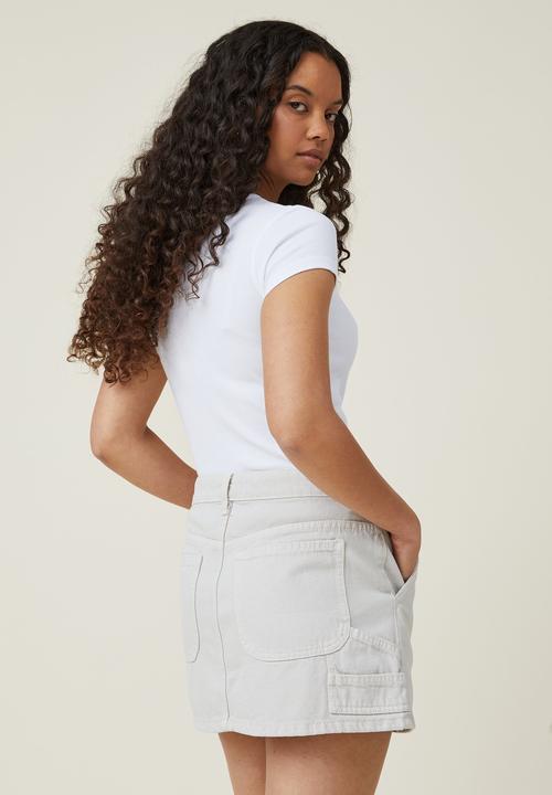 Cotton On - Cargo denim low rise mini skirt - soft taupe