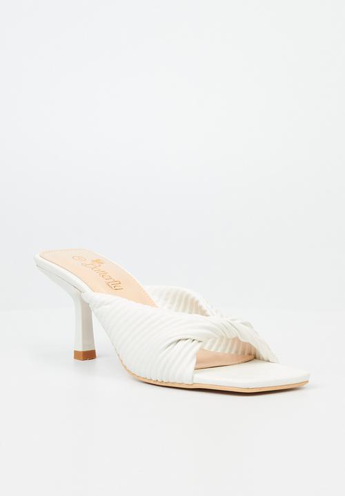 Butterfly Feet - Amber 1 mule barely there stiletto heel - white