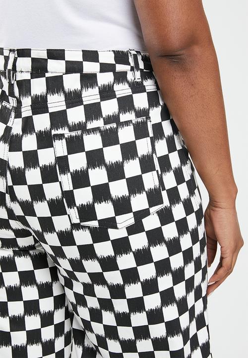 Me&B - Plus high waisted wide leg jeans - checker board print