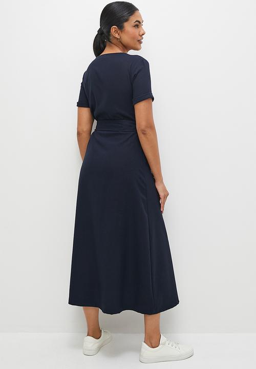 edit - Button down linen fit & flare midi dress - ink