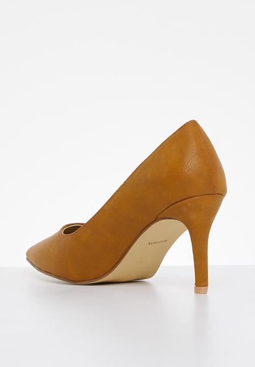 Madison® - Betsie stiletto court heel - tan