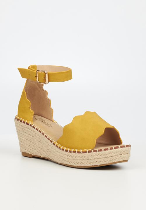 Miss Black - Jayda1 espadrille wedge heel - yellow